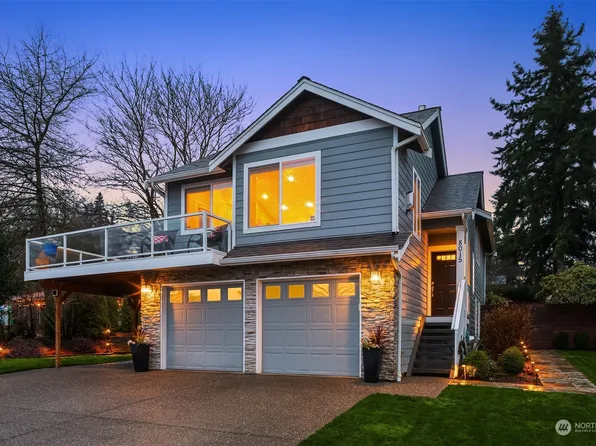 8015 46th Avenue W, Mukilteo, WA 98275
