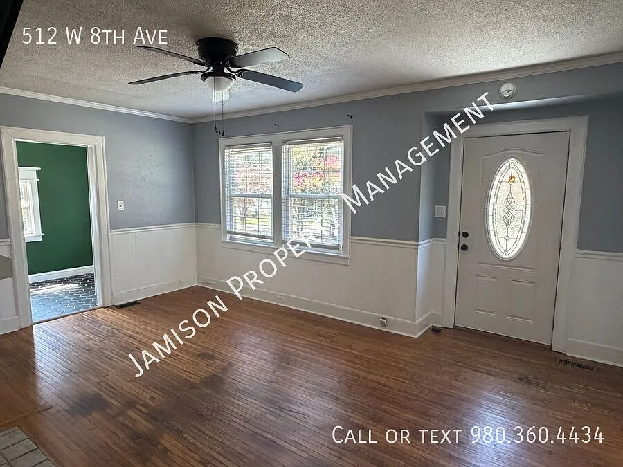 Lovely 3 Bed Cottage in Gastonia — Photo 3
