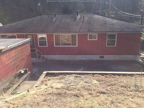5th image of 1716 Sugar Creek Dr