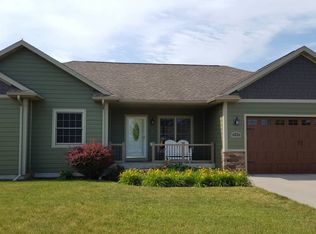 201 Maple Ridge Dr, Madrid, IA 50156