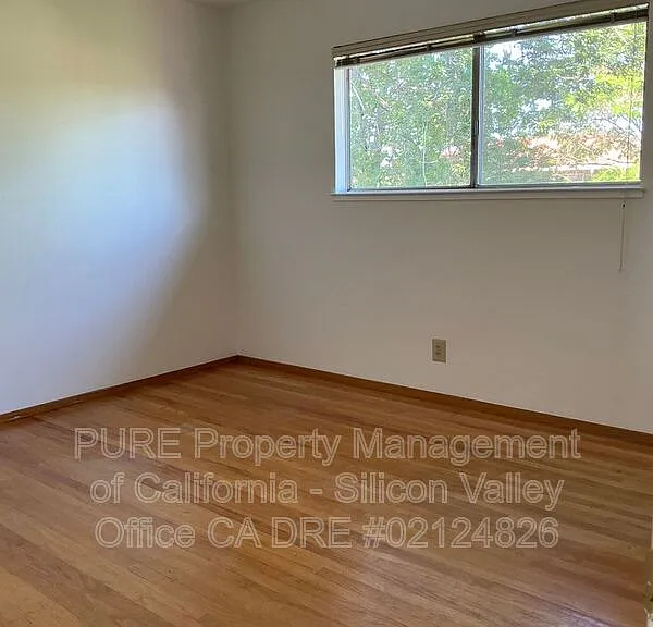 5655 Glen Haven Ct — Photo 13