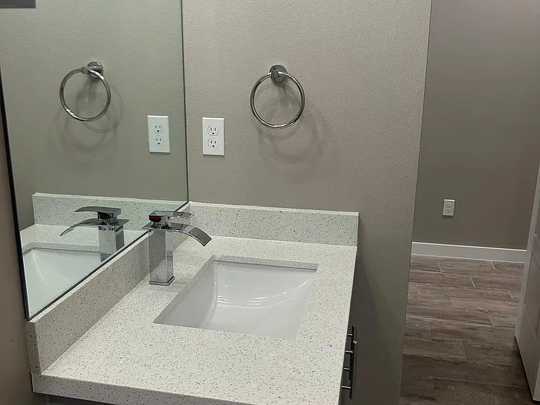 513 Hope Dr — Photo 10