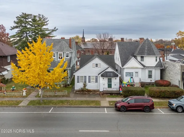 413 Superior St, Rossford, OH 43460