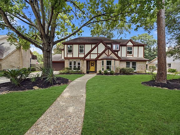 3rd image of 12030 Laneview Dr