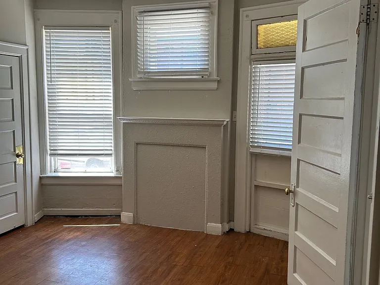 Francesca Apartments — Photo 41