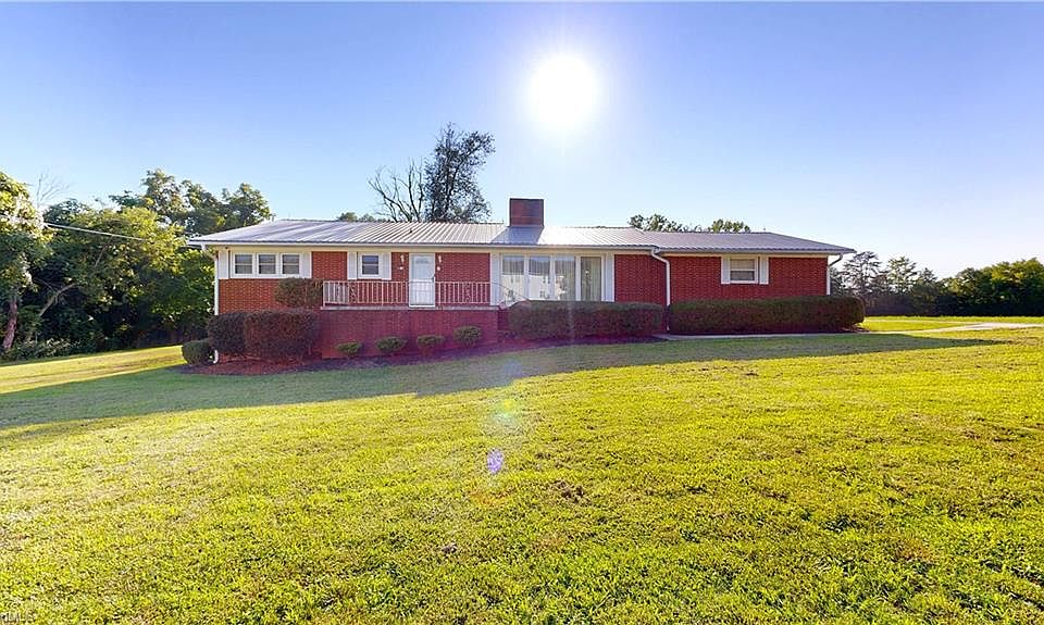 1st image of 5386 Braxton Craven Rd