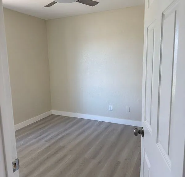 17424 Seville Ct — Photo 9