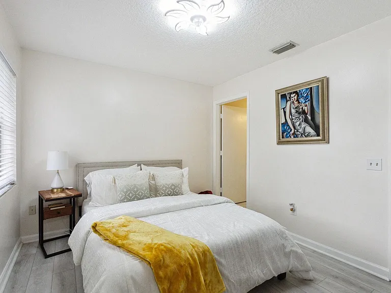 368 Waterside Dr — Photo 11