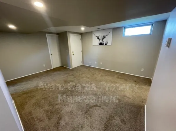 12208 77th St NW #Basement, Edmonton, AB T5B 2H1