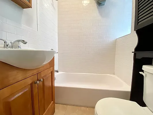 Rented by REAL New York | media 5