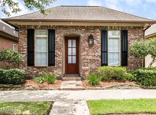 313 Waterview Rd, Youngsville, LA 70592