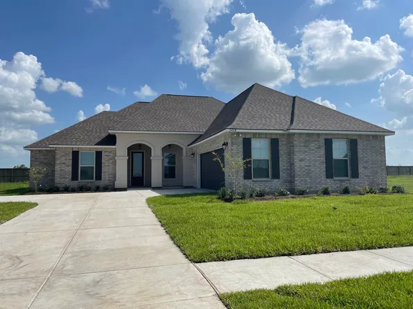 3428 Woods Rd, Lake Charles, LA 70607