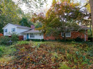 3901 Pineglade Dr, Portage, MI 49024