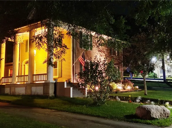 167 S Main St, Fairport, NY 14450