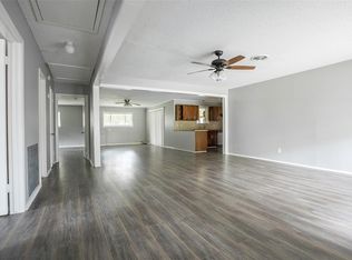 10225 Shadow Oaks Dr, Houston, TX 77043