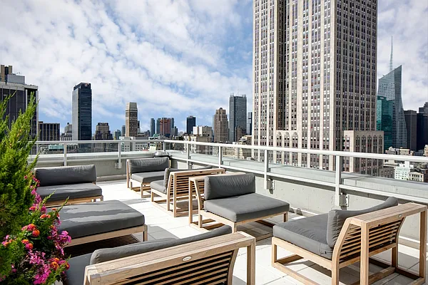 Rented by Bozzuto Management | media 22
