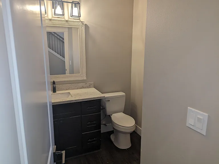 309 Lake Louise Dr SW — Photo 12