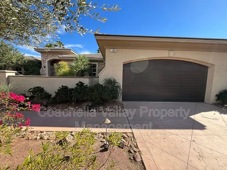 135 Tesori Dr — Photo 3