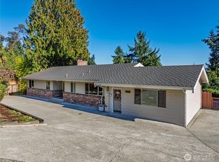 22516 100th Pl SW, Vashon, WA 98070