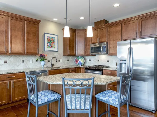 9128 Merritt Ave SE, Snoqualmie, WA 98065