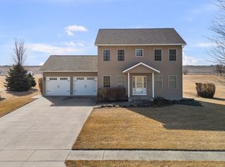 475 Rhonda Rd, New Liberty, IA 52765