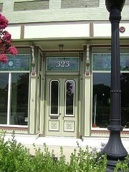 3rd image of 323 Halifax St