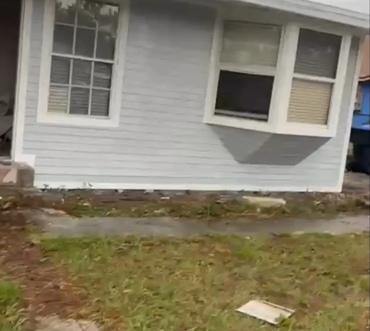 4436 Fairview Ave — Photo 1