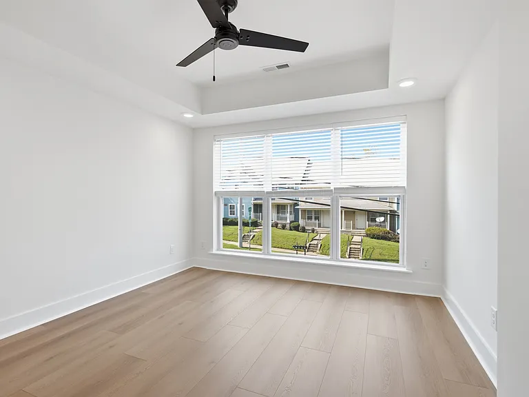 3963 Clifton Ave — Photo 18