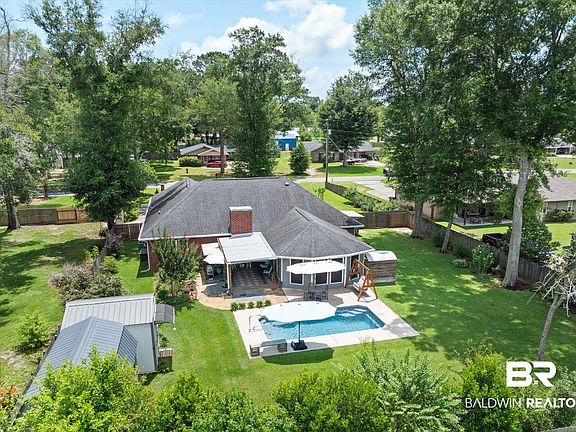 2nd image of 7471 Oak Dr
