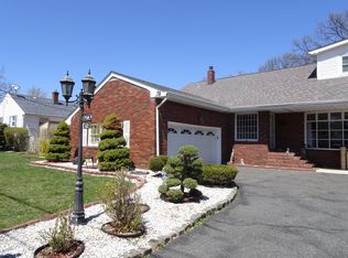 12 E Gate St, Clifton, NJ 07013