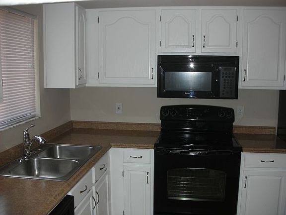 2nd image of 7355 Habbersham Dr