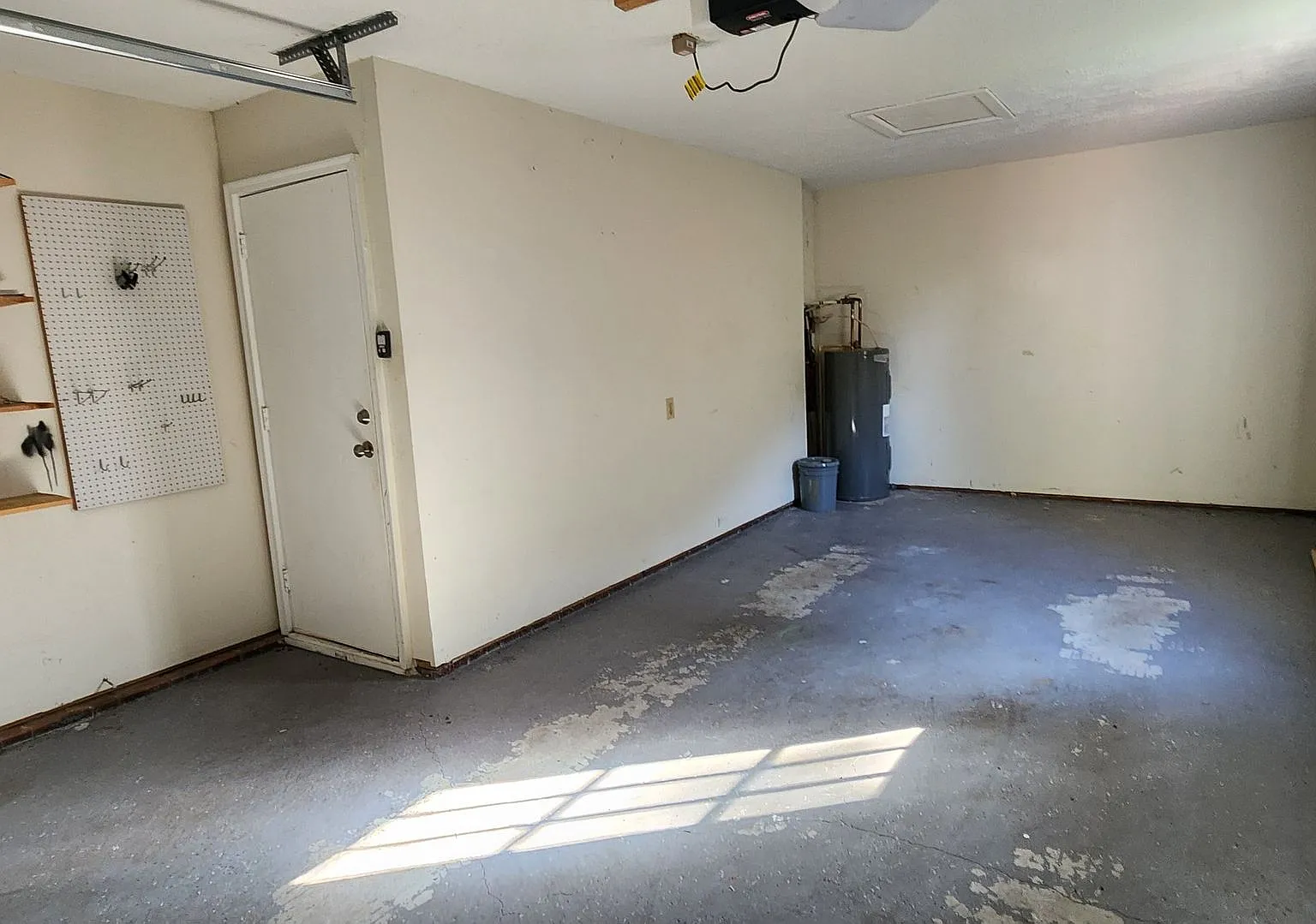 Middle Creek~909 Bramblewood — Photo 3