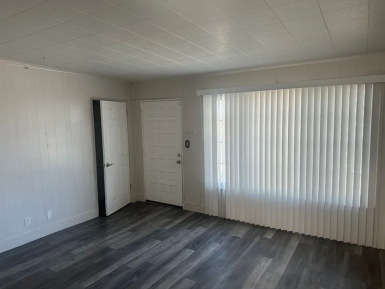 1315 Oakwood Ave — Photo 14