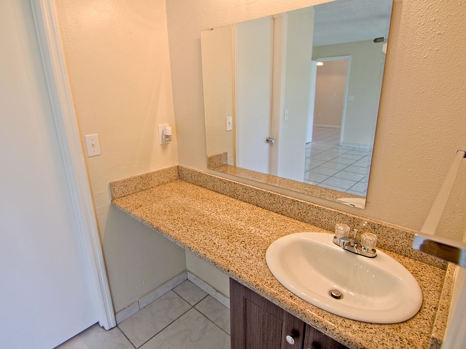 bathroom_03202015