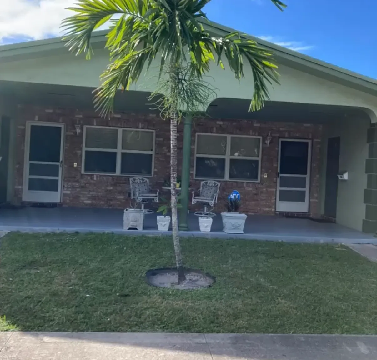 2 bed, $2,300 — Photo 1
