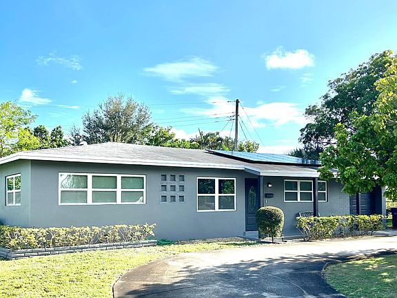 2nd image of 454 Flagler Boulevard