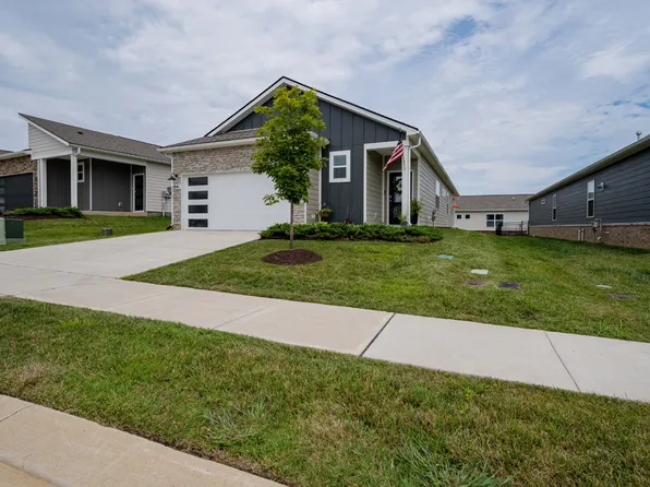 1041 Royal Gorge Pvt Ct, Gallatin, TN 37066