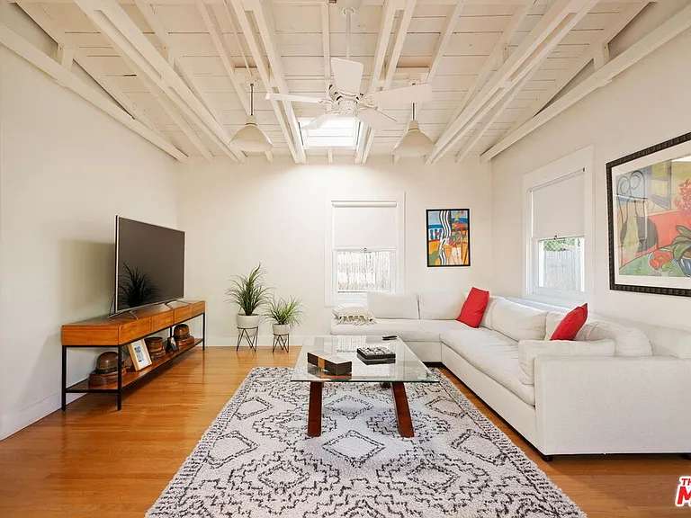 1670 Electric Ave — Photo 13