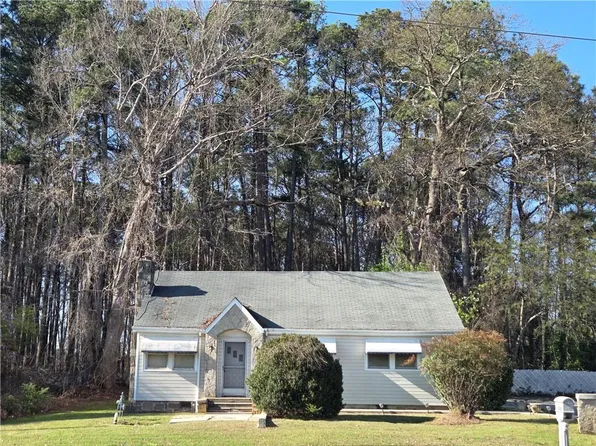 5005 Five Forks Trickum Rd SW, Lilburn, GA 30047