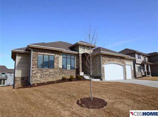 17710 Burdette St, Omaha, NE 68116