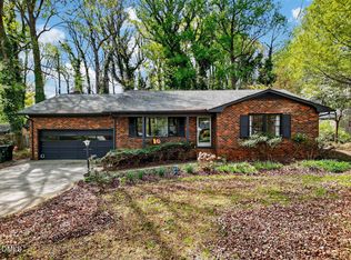 2509 Elderwood Ln, Burlington, NC 27215