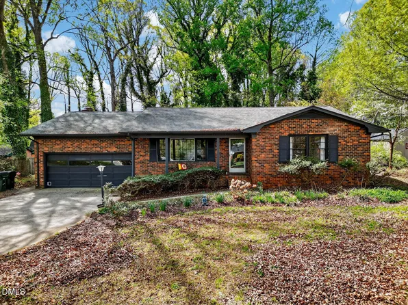 2509 Elderwood Ln, Burlington, NC 27215