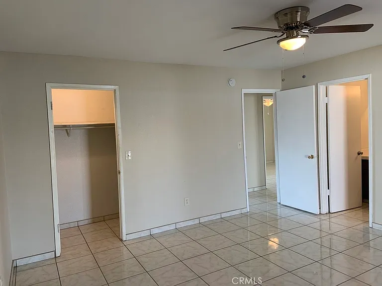 922 E Elm Ave — Photo 19