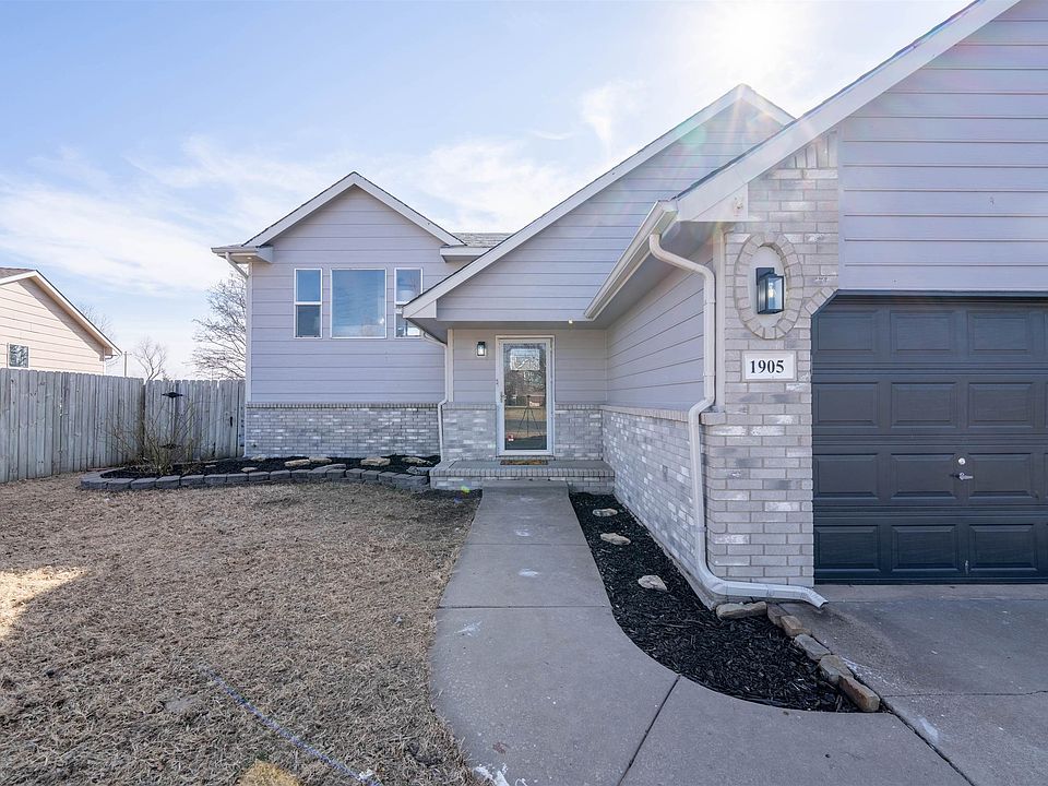 1st image of 1905 Summerwood Ct