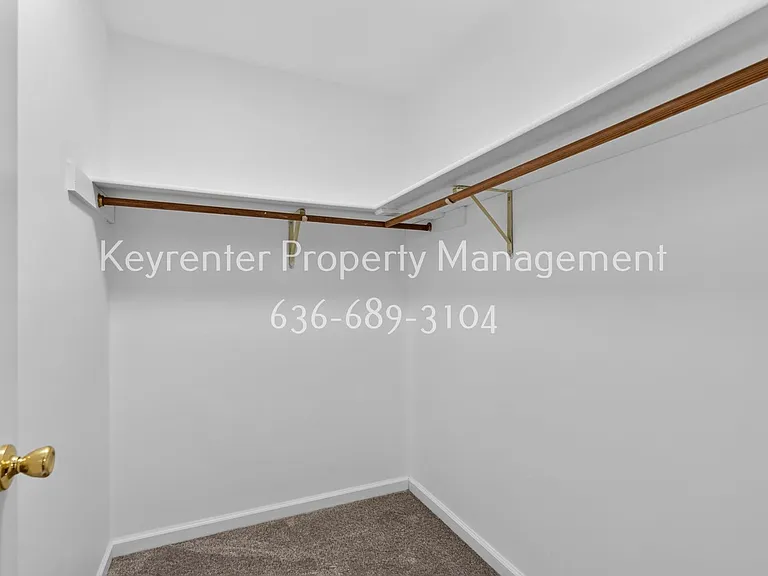 357 Della Dr — Photo 13