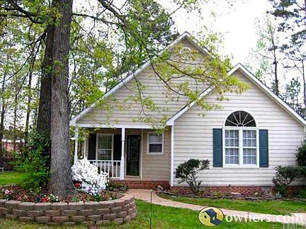 Beautiful ranch in Cary, LOCATION, LOCATION, LOCATION