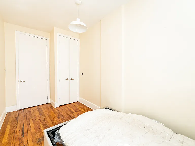 97 Moore St #3 — Photo 9