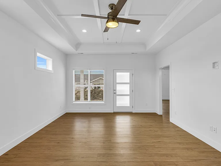 70 E Airport Rd #34 — Photo 12
