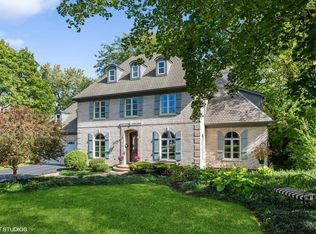 239 Taylor Ave, Glen Ellyn, IL 60137