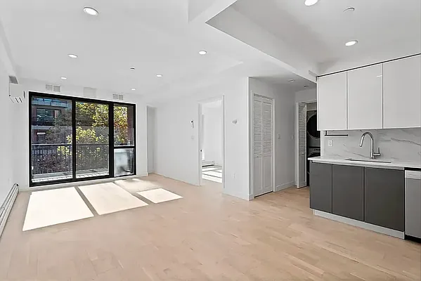 Rented by Living New York | media 6